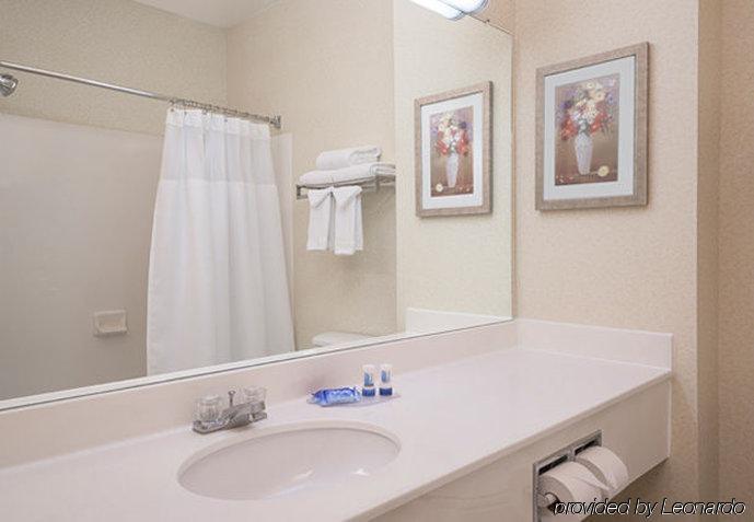 Fairfield Inn By Marriott Tracy Exterior photo
