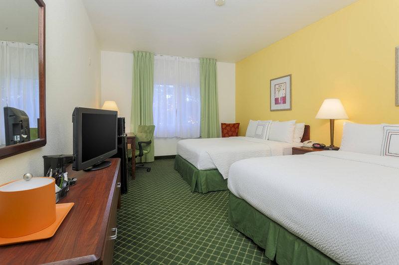 Fairfield Inn By Marriott Tracy Exterior photo